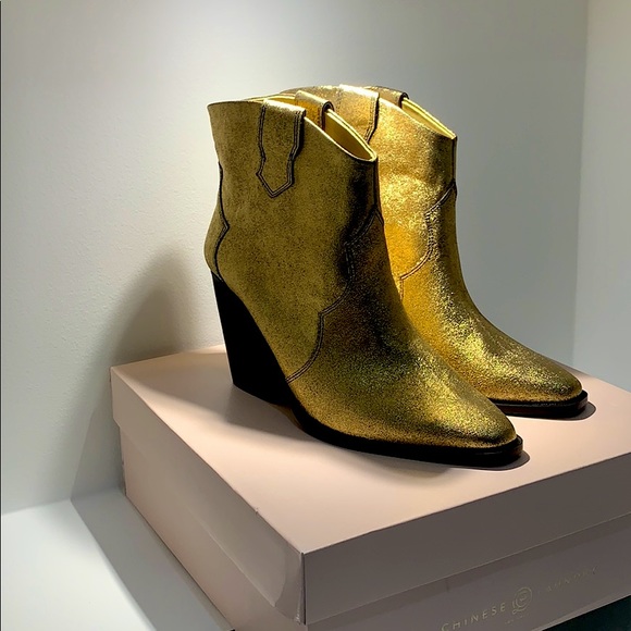 Bonnie Bootie
CHINESE LAUNDRY - Picture 4 of 5